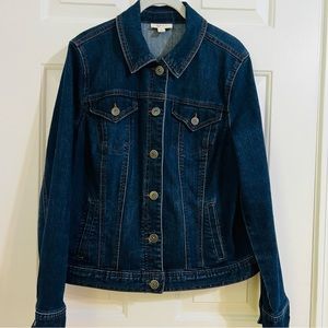 Style & Co. Women’s Jean buttondown Denim jacket in Size M, used/great condition